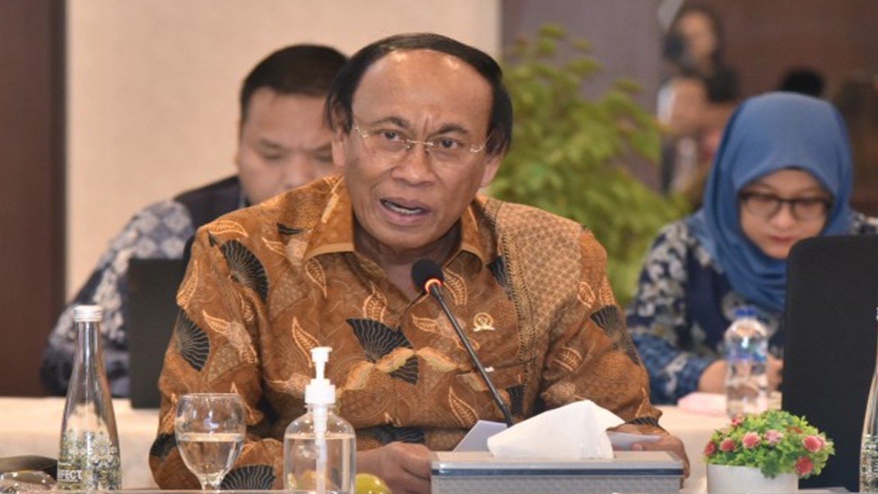 Wakil Ketua Badan Anggaran DPR RI Muhidin M. Said saat memimpin Kunjungan Kerja Banggar DPR RI ke Provinsi Sumatera Utara di Gedung Keuangan Negara, Kota Medan, Sumatera Utara, Rabu (15/3/2023). Foto: Oji/Man