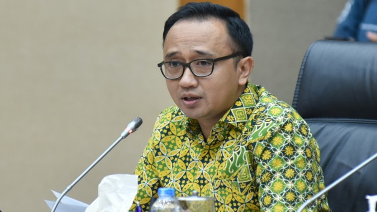 Wakil Ketua Komisi VII DPR RI Bambang Hariyadi