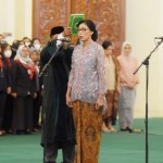 Deputi Persidangan Suprihartini dan Inspektur Utama (Irtama) Nana Sudjana-1680682599