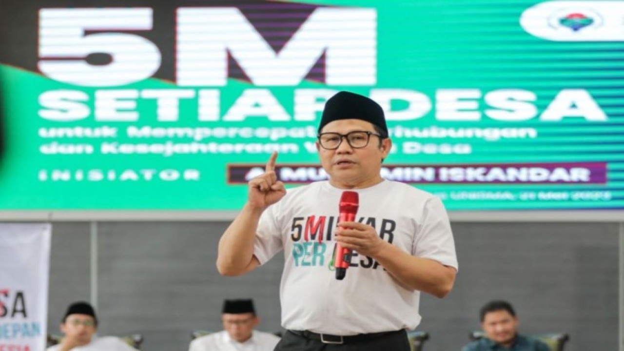 Wakil Ketua DPR RI Abdul Muhaimin Iskandar saat menjadi pembicara di Unisma Kota Malang. (Ist/nr)