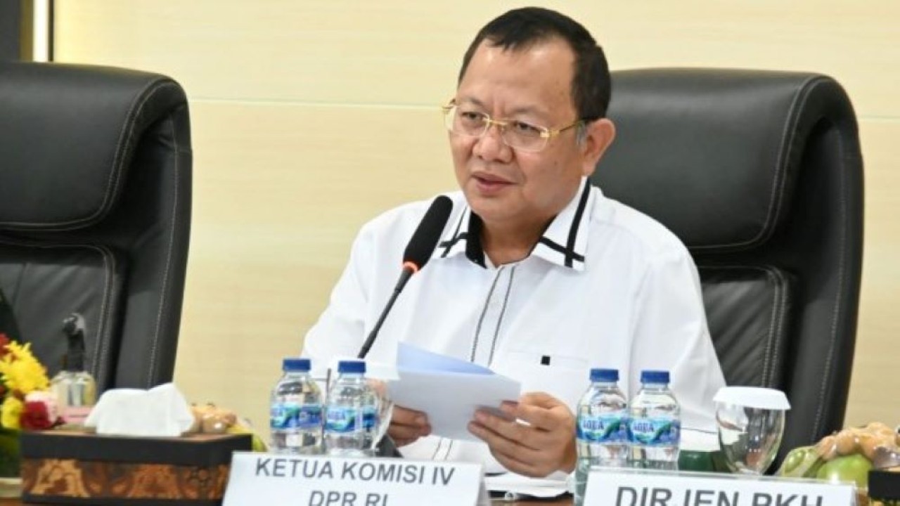 Ketua Komisi IV DPR RI Sudin saat memimpin Tim Kunres Komisi IV DPR RI ke Balai Besar Veterinir (BBVet) Wates. (Hanum/nr)