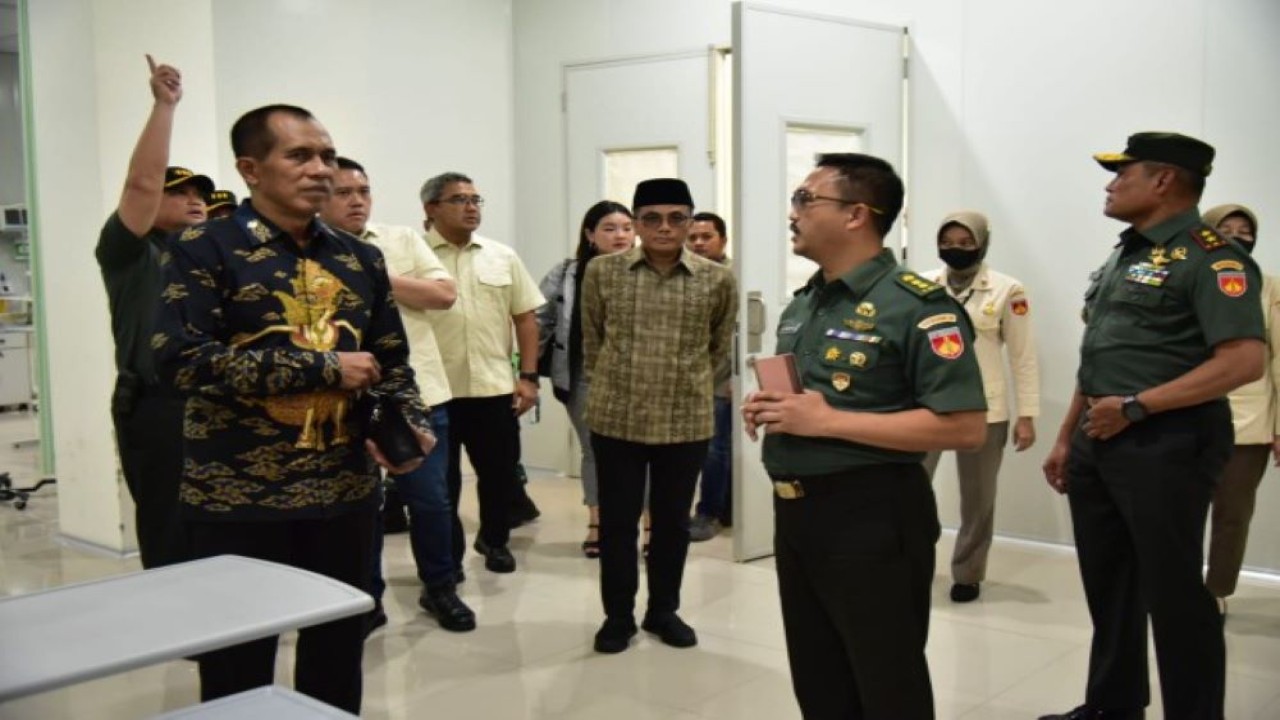 Wakil Ketua Komisi I DPR RI Abdul Kharis Almasyhari.