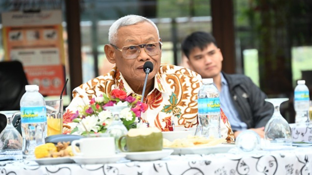 Anggota Komisi VI DPR RI Subardi saat mengikuti pertemuan Kunjungan Kerja Reses Komisi VI DPR ke Ciater, Kabupaten Subang, Jawa Barat, Senin (17/7/2023). Foto: Saum/nr