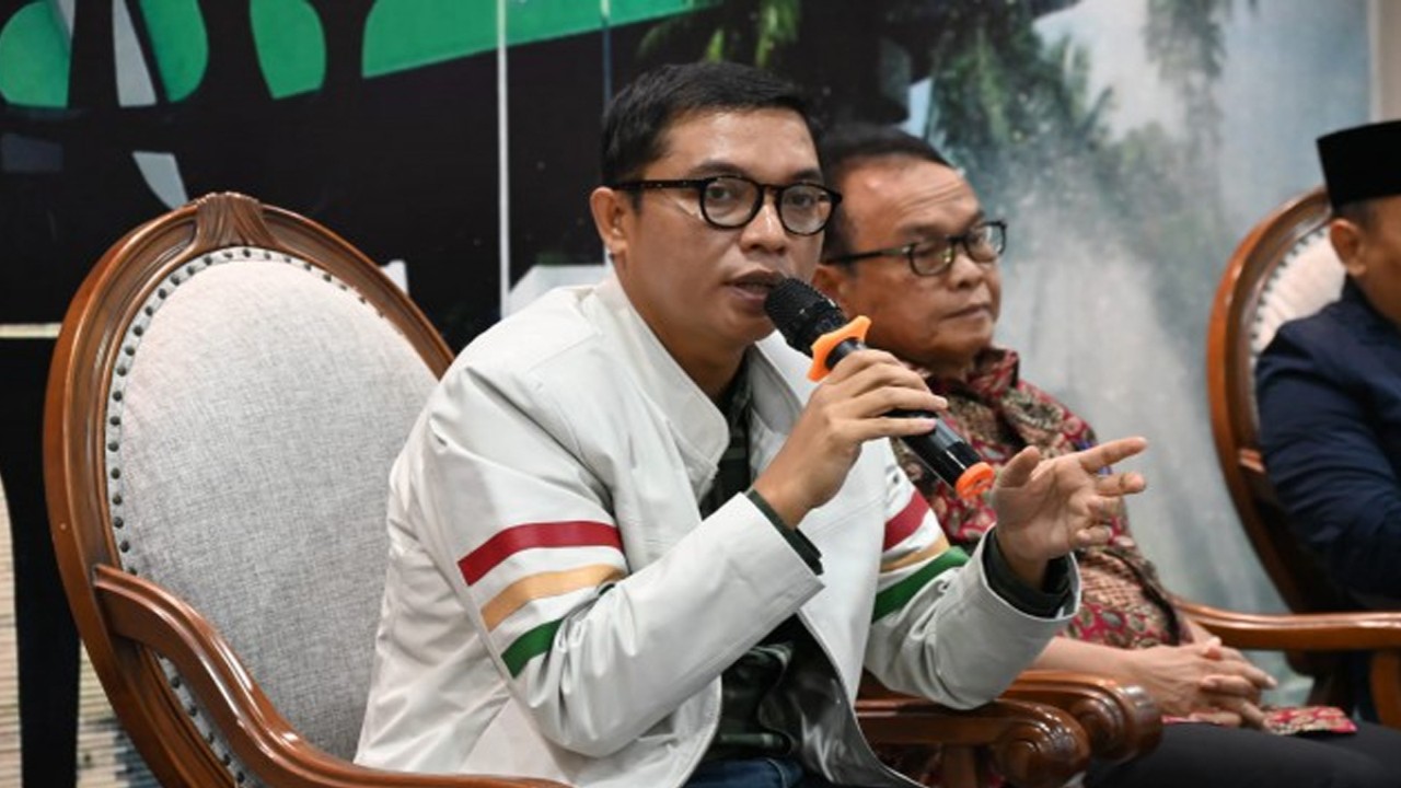 Wakil Ketua Baleg DPR RI, Achmad Baidowi saat mengikuti diskusi Forum Legislasi di Gedung Nusantara III, DPR RI, Senayan, Jakarta, Selasa (18/07/2023). Foto: Farhan/nr