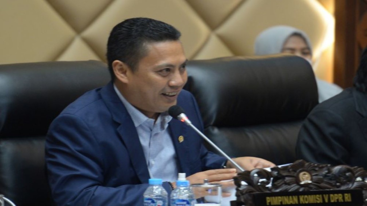 Wakil Ketua Komisi V DPR RI Andi Iwan Darmawan Aras.