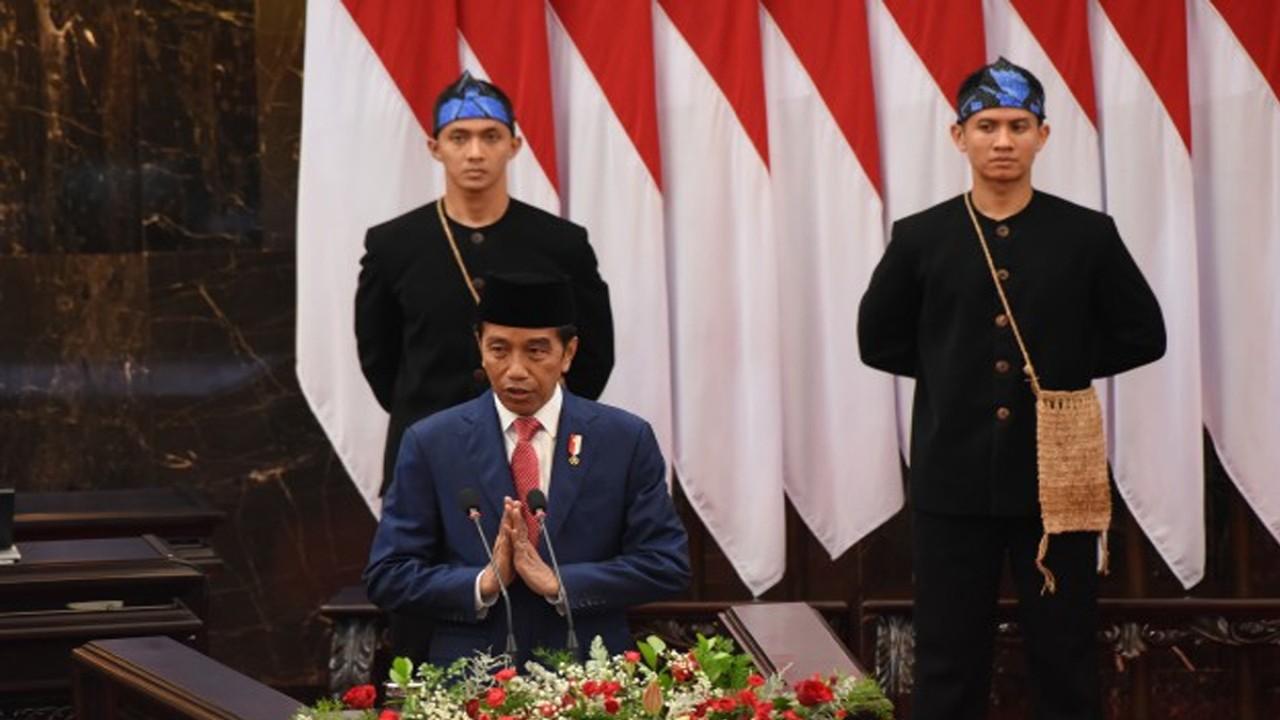 Presiden Joko Widodo (Jokowi) saat penyampaian RUU APBN 2024 dan Nota Keuangannya, di Ruang Rapat Paripurna, Gedung Nusantara, Kompleks Parlemen Senayan, Rabu, (16/8/2023). Foto : Devi/Man