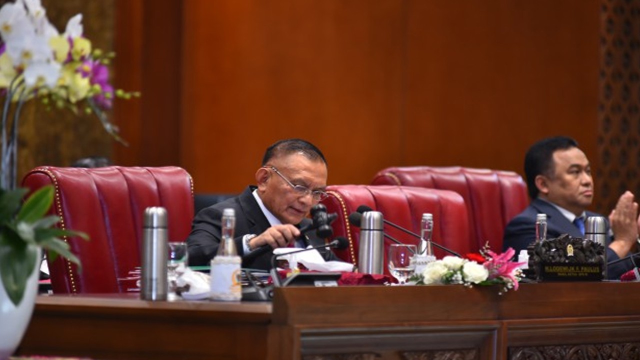 Wakil Ketua DPR RI Lodewijk F. Paulus saat menghadiri Rapat Paripurna Khusus HUT ke-78 DPR RI di Gedung Nusantara II DPR RI, Senayan, Jakarta, Selasa ((29/8/2023). Foto: Kresno/nr