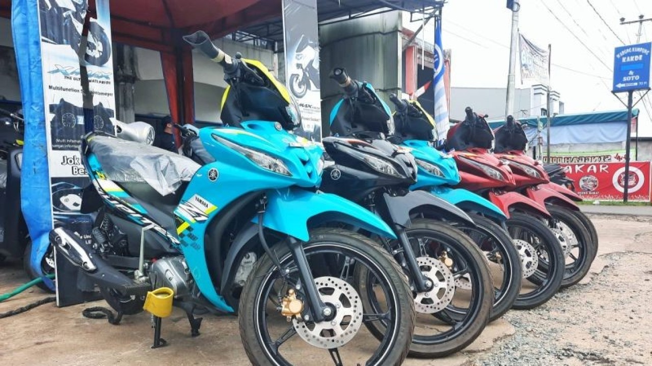 Yamaha jupiter yang digemari oleh konsumen perbtasan Indonesia-Malaysia. (ANTARA/Chairul Rohman)
