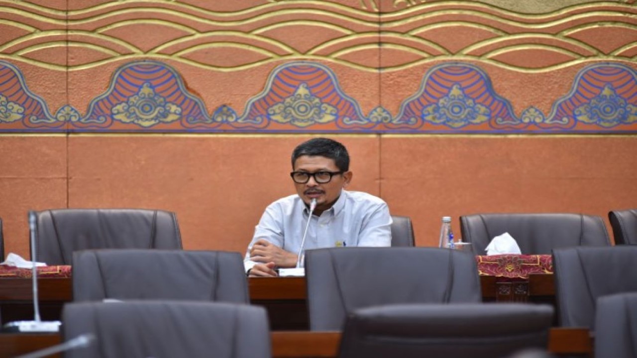 Anggota Komisi VI DPR RI Amin Ak saat mengikuti Raker Komisi VI dengan Menteri Investasi/Kepala BKPM di Gedung Nusantara I, Senayan, DPR RI, Jakarta, Rabu (13/9/2023). (Kresno/nr)