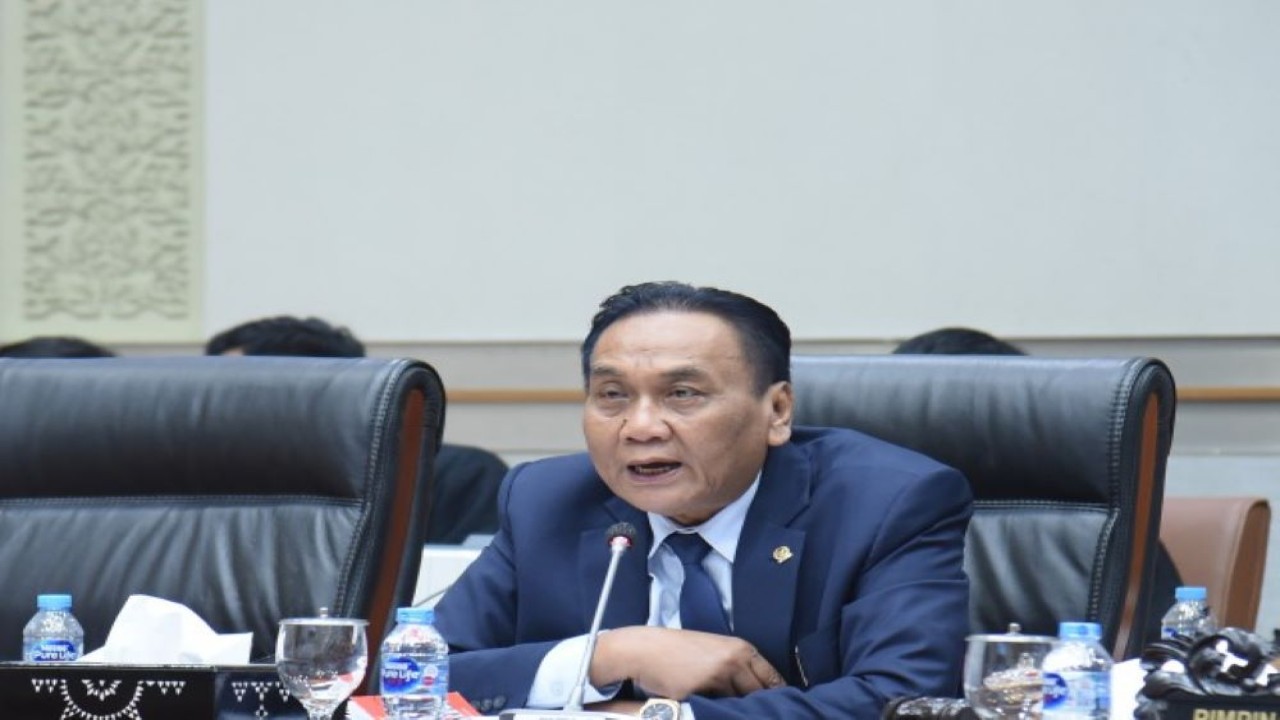 Ketua Komisi III DPR RI Bambang Wuryanto di Nusantara II, Kompleks Parlemen Senayan, Jakarta, Senin (25/9/2023). (Geraldi/Man)