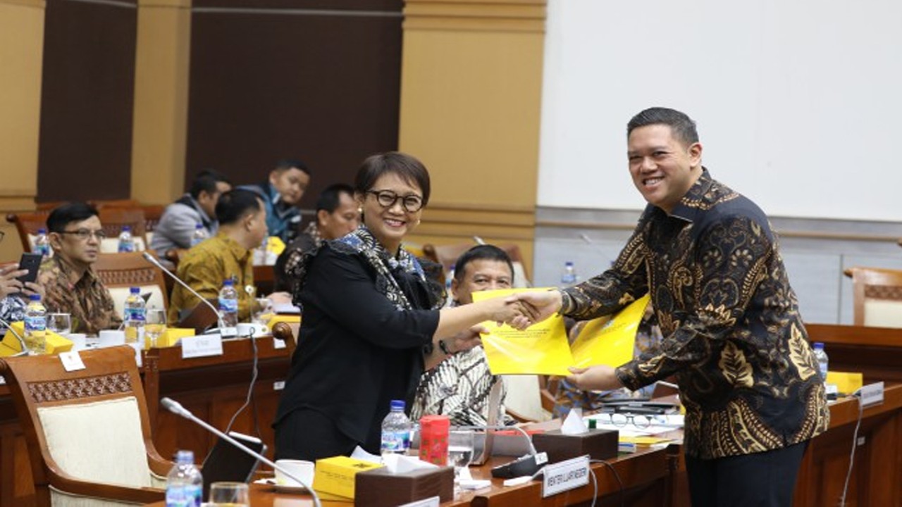 Anggota Komisi I DPR RI dari Fraksi Partai Golkar Dave Akbarshah Fikarno