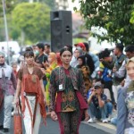 Batik-1697868299