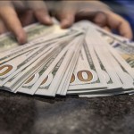 Dolar-1696825655
