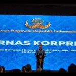 Jokowi ingatkan pendapatan negara jangan digunakan beli barang impor-1696306625