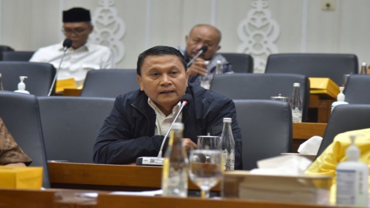 Anggota Baleg DPR RI Mardani Ali Sera saat mengikuti Rapat Pleno Badan Legislasi DPR RI, di Senayan, Rabu, (25/10/2023). (Munchen/nr)