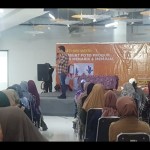 Relawan Ganjar adakan pelatihan membuat foto produk untuk UKM Bogor-1697197950