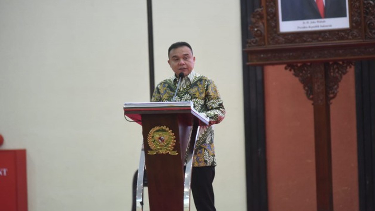 Wakil Ketua DPR RI RI Sufmi Dasco Ahmad saat menyampaikan pidato sambutan acara KWP Award 2023, Gedung Nusantara IV DPR RI, Komplek Parlemen, Senayan, Jakarta, Senin (2/10/2023). Foto : Jaka/Man