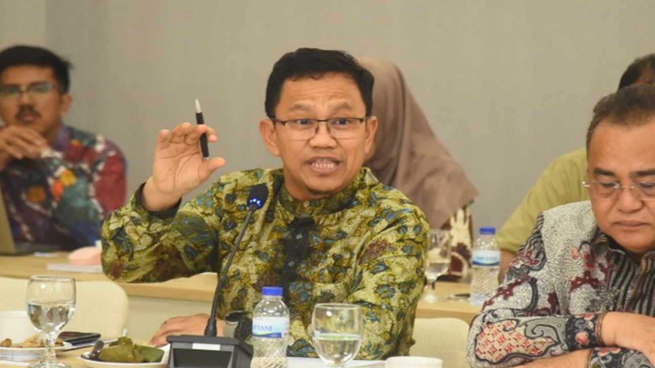 Anggota BAKN DPR RI Amir Uskara saat mengikuti pertemuan Kunjungan Kerja BAKN DPR RI ke Institut Pertanian Bogor (IPB), Selasa (7/11/2023). Foto: Runi/nr