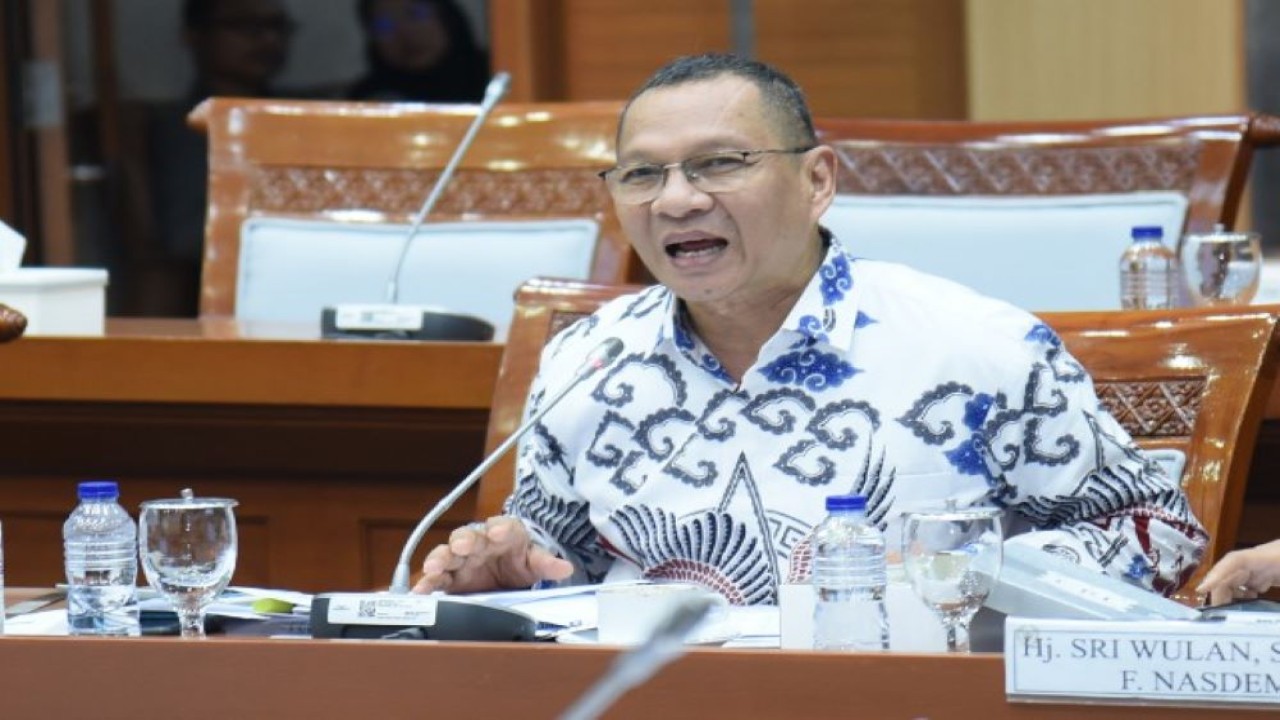 Anggota Komisi VIII DPR RI Husni saat mengikuti Raker dengan Kemenag, di Gedung Nusantara II, Senayan, Jakarta, Rabu (22/11/2023). Foto: Geraldi/nr