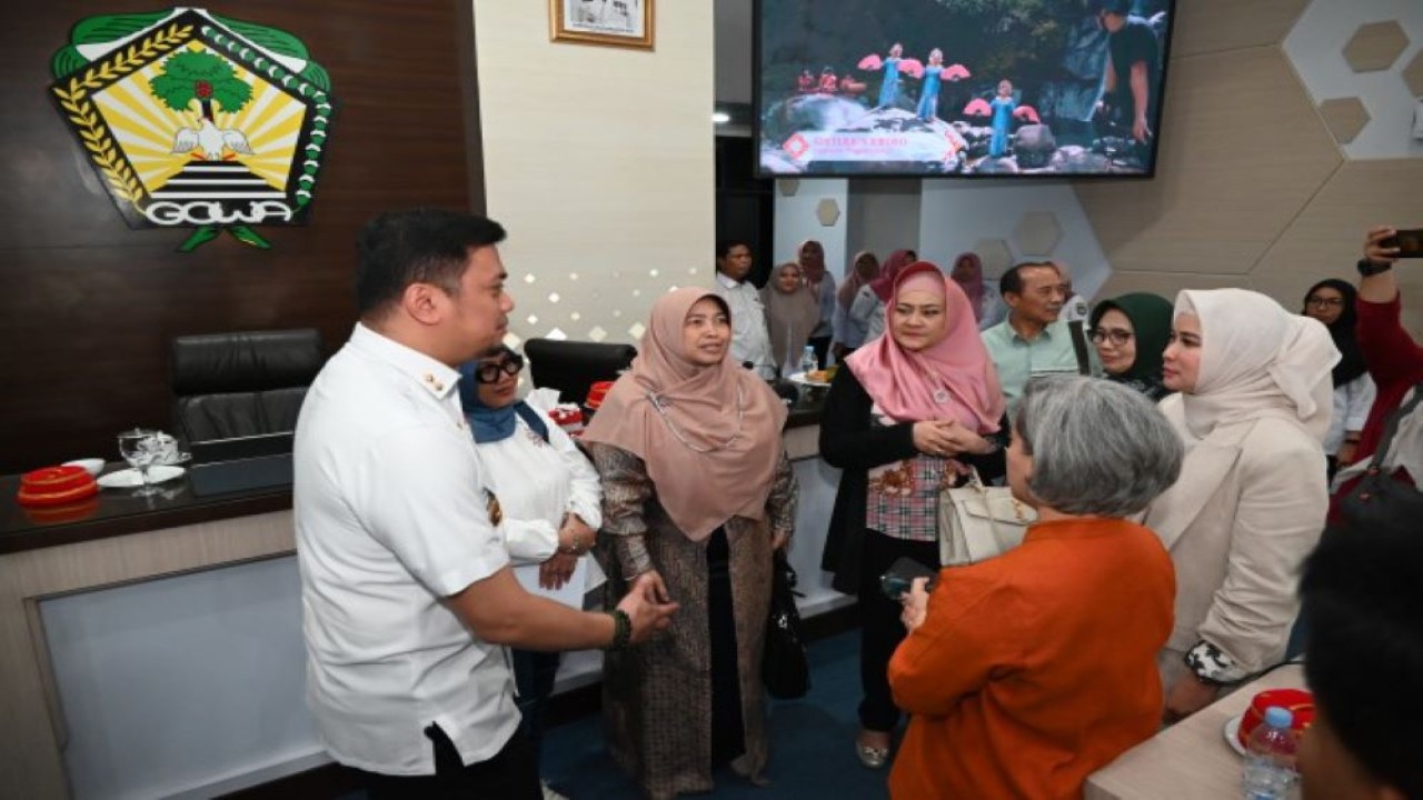 Wakil Ketua Komisi IX DPR Kurniasih Mufidayati saat memimpin Tim Kunspek Komisi IX DPR dengan Pemda Kabupaten Gowa di Sulsel, Rabu (22/11/2023). Foto: Jaka/nr