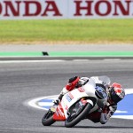 Pembalap Indonesia Mario Suryo Aji (Honda Team Asia) saat berlaga di Moto3 Thailand, 27 Oktober 2023. (ANTARA/HO/Honda Team Asia)-1699520921