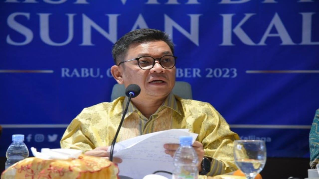 Wakil Ketua Komisi VIII DPR RI Ace Hasan Syadzily saat memimpin rapat di Universitas Sunan Kalijaga, Provinsi Yogyakarta, Rabu (06/12/2023). Foto: Dipa/nr