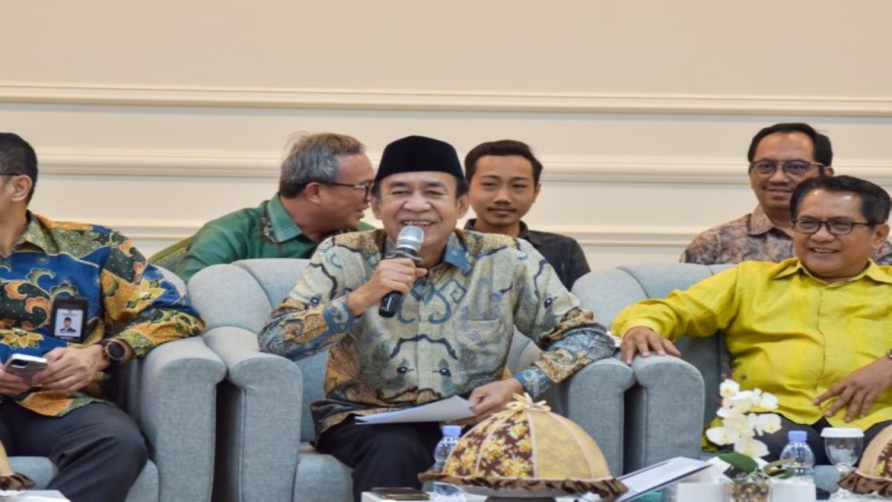 Ketua Komisi VIII DPR RI Ashabul Kahfi saat memimpin Kunker Reses Komisi VIII DPR RI ke Makassar, Provinsi Sulawesi Selatan, Rabu (6/12/2023). Foto: Safitri/nr