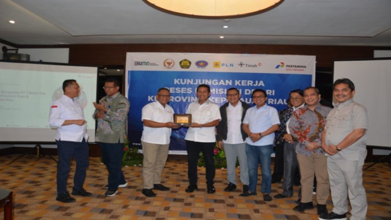 Wakil Ketua Komisi VII DPR RI Bambang Haryadi saat kunjungan kerja Reses Komisi VII DPR RI ke Batam, Kepulauan Riau, Rabu (6/12/2023). Foto: Ayu/nr