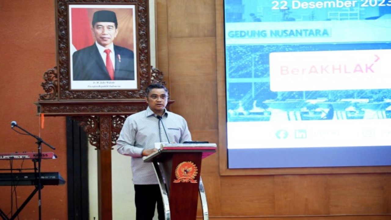 Wakil Ketua Komisi X DPR RI Dede Yusuf Macan Effendi saat menghadiri penutupan Program Magang di Rumah Rakyat, di Gedung Nusantara IV, Senayan, Jakarta. Foto: Mentari/nr