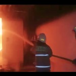 Enam jiwa berhasil diselamatkan pada kebakaran rumah di Cipinang Muara-1702783405