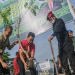 Pemkot Kendari tanam pohon endemik di RTP Kali Kadia-1703144220