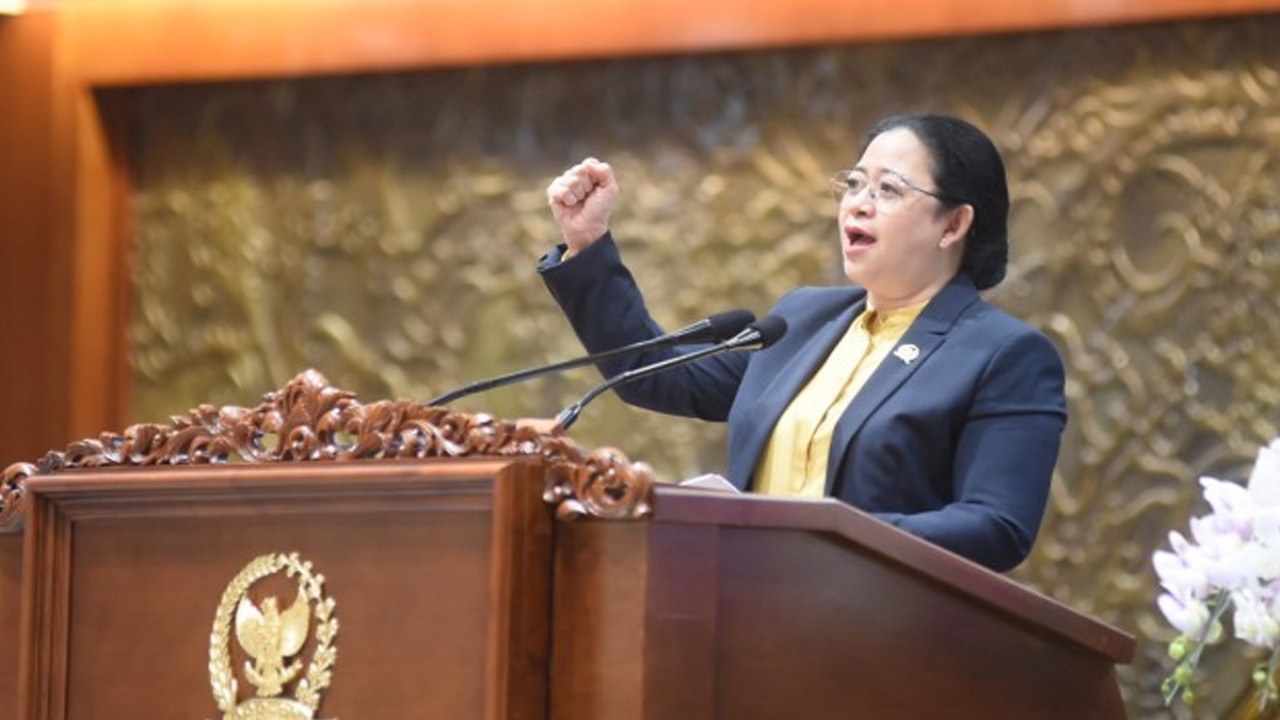 Ketua DPR RI Puan Maharani dalam Rapat Paripurna Masa Persidangan II Tahun Sidang 2023-2024 di Gedung Nusantara, Senayan, Jakarta, Selasa (5/12/2023). Foto : Devi/Man