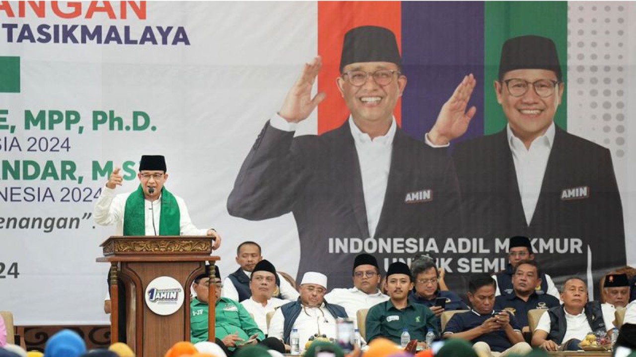 Calon Presiden RI Anies Baswedan saat silaturahmi dengan para ulama di Tasikmalaya, Jawa Barat, Kamis (4/1/2024). ANTARA/HO-Timnas AMIN/aa.