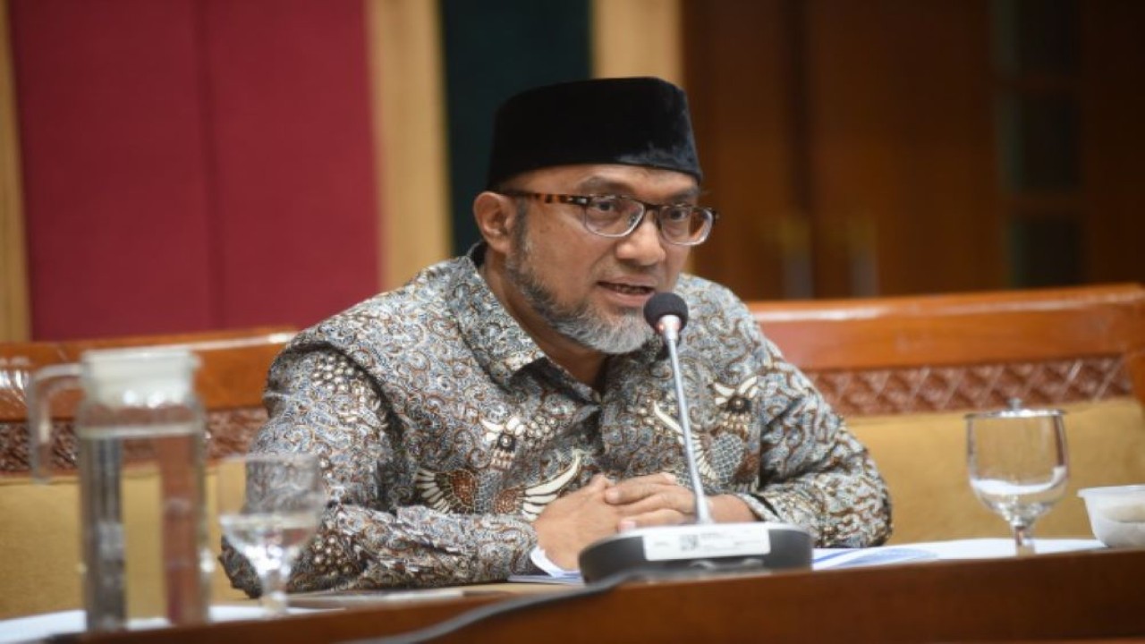 Anggota Komisi X DPR RI Fahmi Alaydroes saat mengikuti rapat kerja dengan Plt. Kepala Perpusnas RI Prof. E. Aminudin Aziz di Gedung Nusantara I DPR RI, Senayan, Jakarta, Rabu (17/1/2024). Foto: Dep/nr