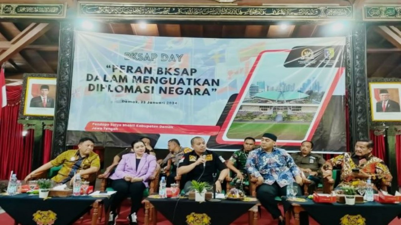 Wakil Ketua BKSAP DPR RI Gilang Dhiela Fararez saat mengikuti acara BKSAP Days, Kabupaten Demak, Jawa Tengah, Selasa (23/1/2023). Foto: Ayu/nr