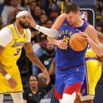 Jokic menangkan Nuggets atas Warriors lewat tripoin buzzer beater-1704449801