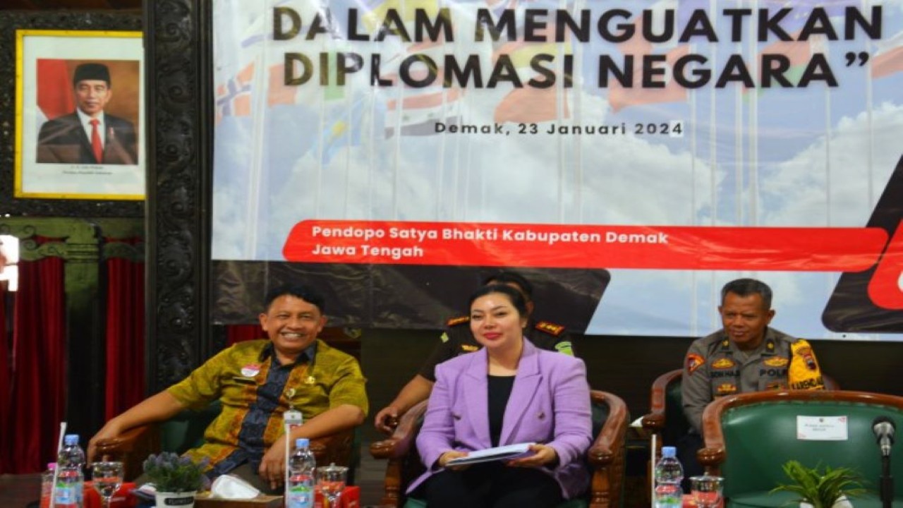 Anggota Komisi VII DPR RI, Paramitha Widya Kusuma saat mengikuti acara BKSAP Days, Kabupaten Demak, Jawa Tengah, Selasa (23/1/2023). Foto: Ayu/Man