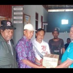 Pemkab Jayapura salurkan bantuan bahan makanan untuk pengungsi Besum-1704182788