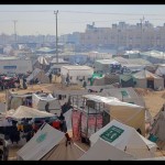 Tempat penampungan pengungsi warga Palestina di kota Rafah, Jalur Gaza selatan (8/12/2023). ANTARA/Xinhua/Rizek Abdeljawad/aa.-1705906457