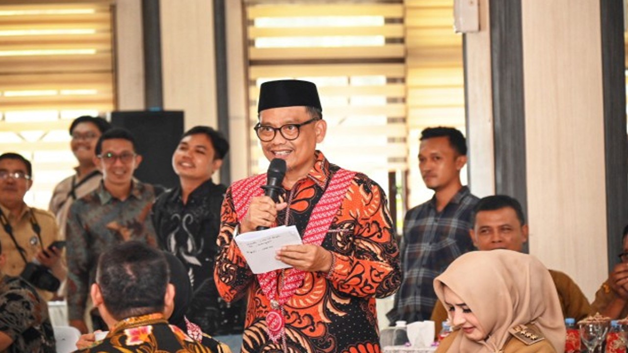 Wakil Ketua Komisi X DPR RI Abdul Fikri Faqih saat kunjungan ke Pekalongan, Jawa Tengah, Senin (29/1/2024). Foto : Tari/Man