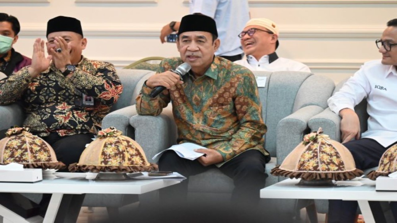 Ketua Komisi VIII DPR RI Ashabul Kahfi saat memimpin pertemuan Kunjungan Kerja Reses Komisi II DPR RI di Makassar, Sulawesi Selatan pada Rabu (7/2/2024). Foto: Galuh/nr