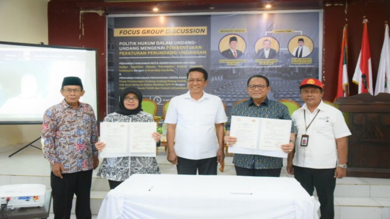 Kepala PUU Bidang Polhukam Lidya Suryani Widayati usai menandatangani MoU di Sumbawa Barat, NTB, Rabu (31/1/2024). Foto Cas/Man