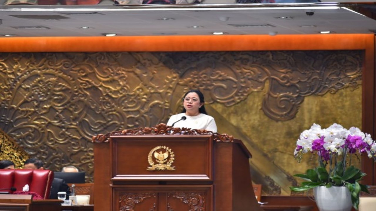 Ketua DPR RI Puan Maharani saat menyampaikan Pidato Penutupan Masa Persidangan III Tahun Sidang 2023-2024, Selasa (6/2/2024). Foto: Kresno/nr