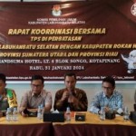 Ratusan warga Labusel dapat mencoblos di Rokan Hilir-1706776496