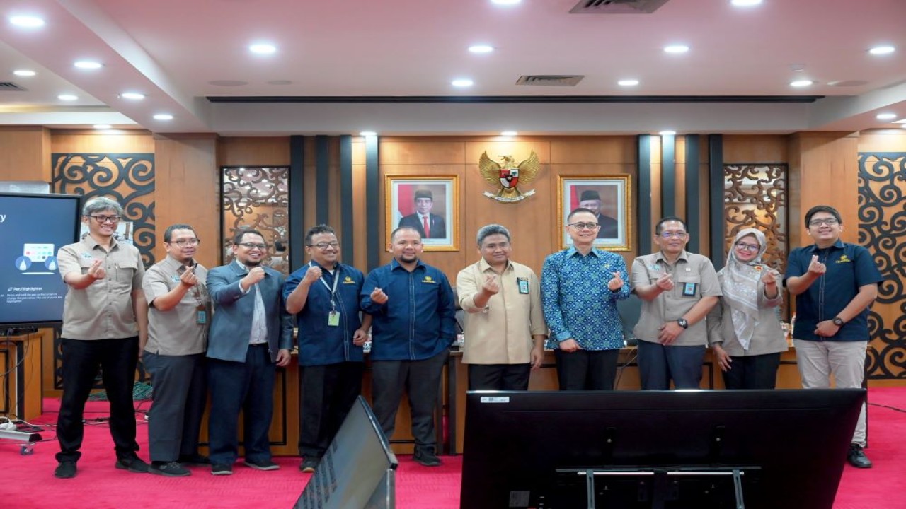 Deputi Administrasi Setjen DPR RI Sumariyandono acara Sosialisasi Dan Implementasi Penggunaan Aplikasi ‘Digitall’ dan Penyusunan Rencana Kebutuhan Barang Milik Negara (RKBMN) Dalam Pengelolaan BMN Setjen DPR RI’ di Kompleks Senayan, DPR RI, Jakarta, Rabu (28/2/2024). Foto : Tari/Man