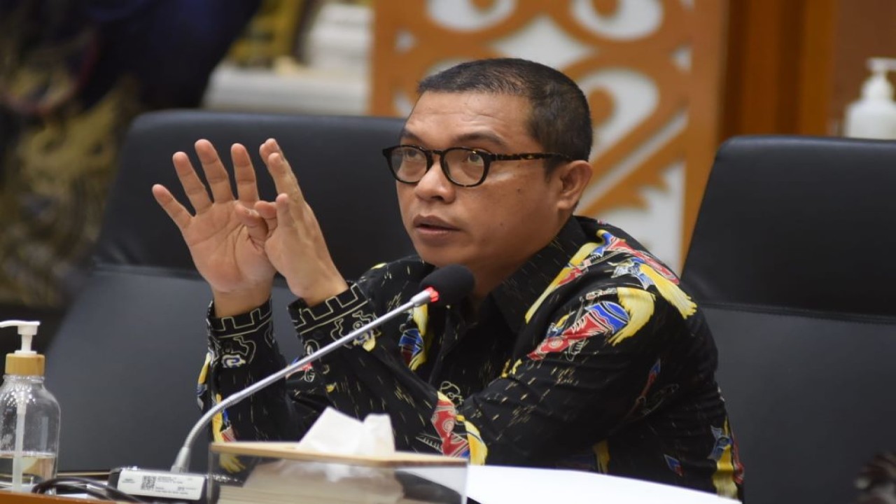 Wakil Ketua Badan Legislasi DPR RI Achmad Baidowi saat memimpin Rapat Panja Pembahasan DIM Rancangan Undang-Undang tentang Provinsi Daerah Khusus Jakarta (RUU DKJ) di Gedung Nusantara I, Senayan, Jakarta, Kamis (14/3/2023). Foto: Dep/nr