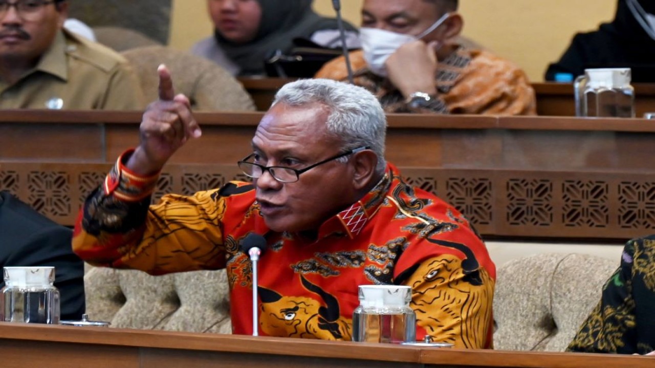 Anggota Komisi II DPR RI Komarudin Watubun. Foto: Mentari/nr