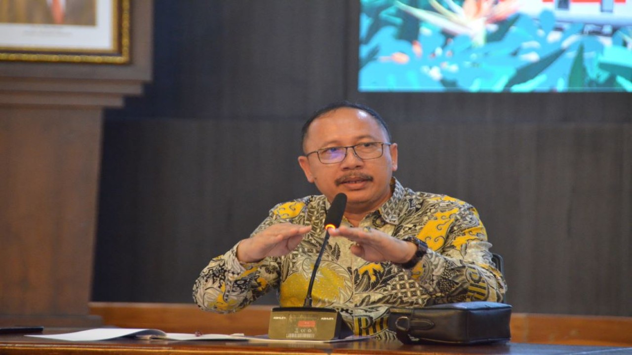 Anggota Komisi X DPR RI Muhamad Nur Purnamasidi saat pertemuan Kunjungan Kerja Spesifik Komisi X DPR RI di Surakarta, Jawa Tengah, Kamis (21/3/2024). Foto: Hira/nr