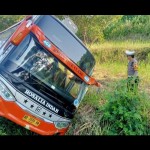 Bus Rosalia Indah-1712905357