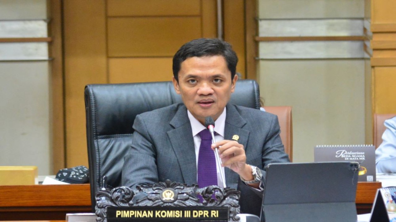 Wakil Ketua Komisi III DPR RI Habiburokhman di Nusantara II, Kompleks Parlemen, Senayan, Jakarta, Selasa (2/4/2024). Foto : Cantika/Andri